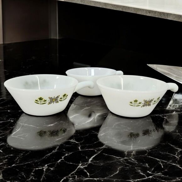 Anchor Hocking Fire King 2 Meadow Green & 1 White Glass Soup Chili Bowl w Handle - Picture 1 of 12